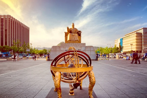 Monumento Rey Sejong Plaza Gwanghwamun Seúl Corea Del Sur Fotos de stock libres de derechos