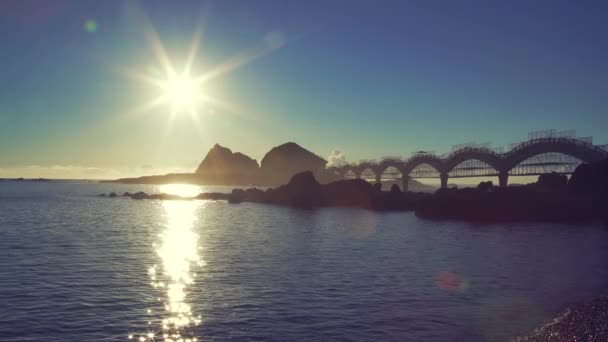 Hermoso Amanecer Taitung Sansiantai Arch Taiwán — Vídeos de Stock