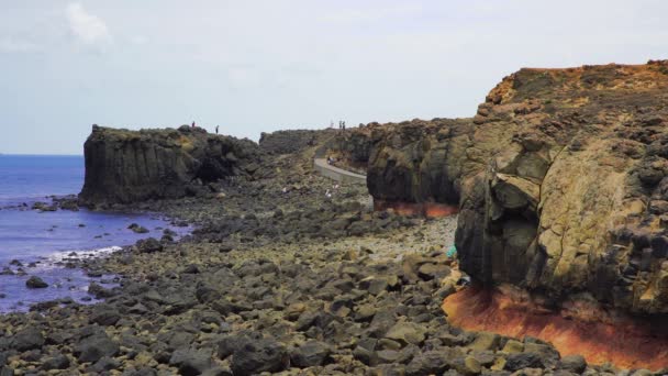 Paseo Turístico Cueva Las Ballenas Isla Penghu Taiwán — Vídeos de Stock