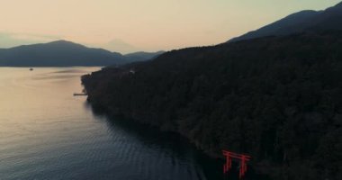 Japonya 'daki Fuji dağ parkının hava görüntüsü.