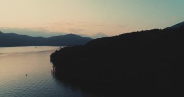 Japonya 'daki Fuji dağ parkının hava görüntüsü.