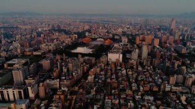 Ulusal Chiang Kai-shek Anıt Salonu 'nun havadan görünüşü