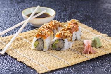 suşi rulo