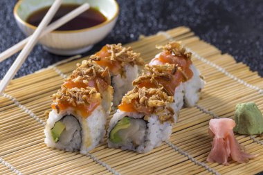 suşi rulo