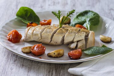 Izgara tavuk göğsü.