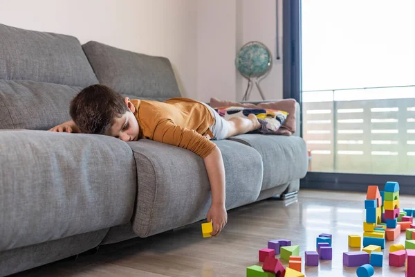 Bored Child Playing Blocks Home — Stock Photo, Image