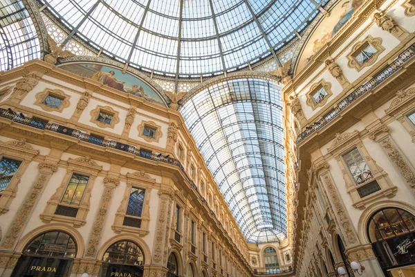 Μιλάνο Ιταλία Μαΐου 2017 Γυάλινη Οροφή Της Galleria Vittorio Emanuele — Φωτογραφία Αρχείου