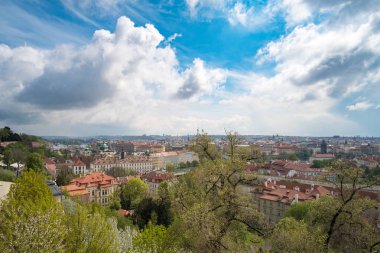 Prag ve Czech cumhuriyetinin havadan görüşü.