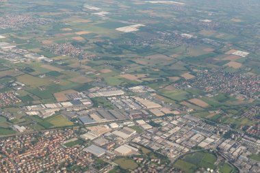 Uçaktan görülen arazi,