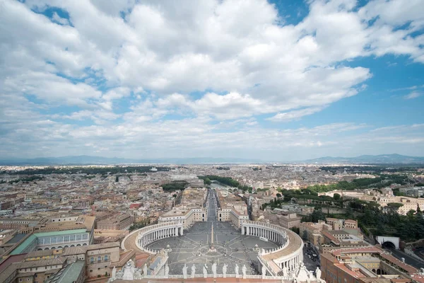 Petersplatsen Stora Torget Framför Peterskyrkan Vatikanstaten Med Satellitvyn För Rom — Stockfoto