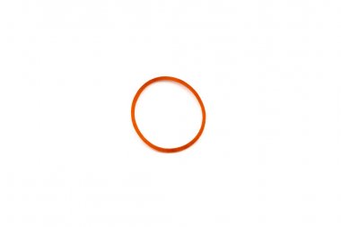 Beyaz arka plan üzerinde izole kırmızı lastik bant