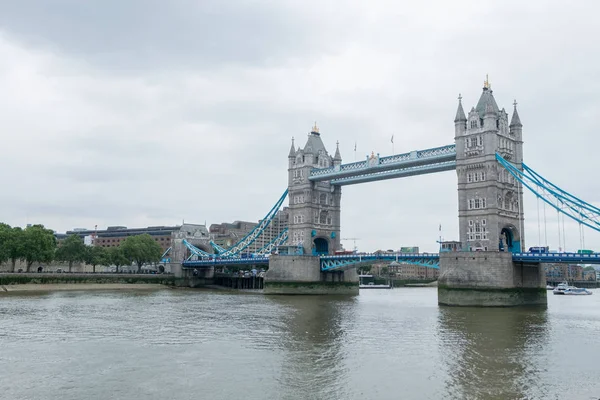 Λονδίνο Αγγλία Ιουλίου 2016 Δείτε Γέφυρα Του Πύργου Και Ποταμό — Φωτογραφία Αρχείου