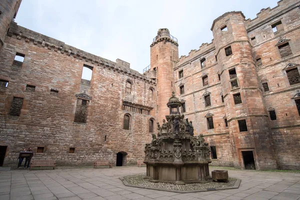 Linlithgow Sarayı şehir Linlithgow, West Lothian, İskoçya'da