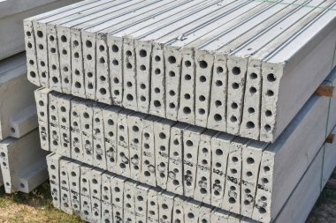 Tahta Beton inşaat alanında prekast stokunun