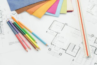 Renk kalem, ölçek ve kağıt çizim mimari kumaş örneği