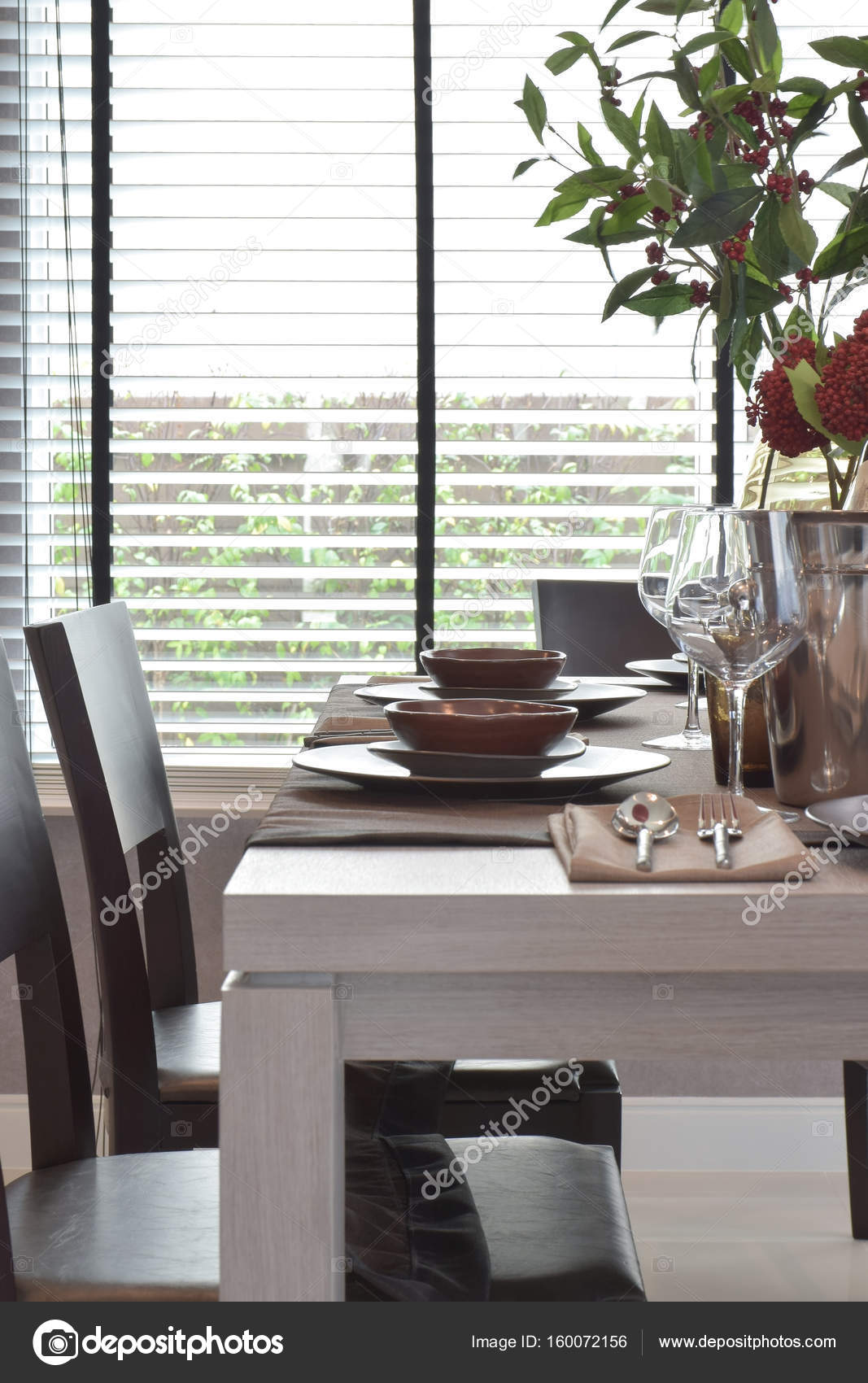 Imágenes: juegos de muebles modernos | Juego de comedor clásico ... Imágenes: juegos de muebles modernos | Juego de comedor clásico ...