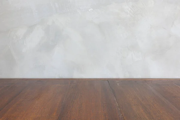 Piano in legno e parete lucida sullo sfondo — Foto Stock