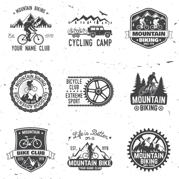 Набір гірських велосипедних клубів. Векторні ілюстрації . — стоковий вектор