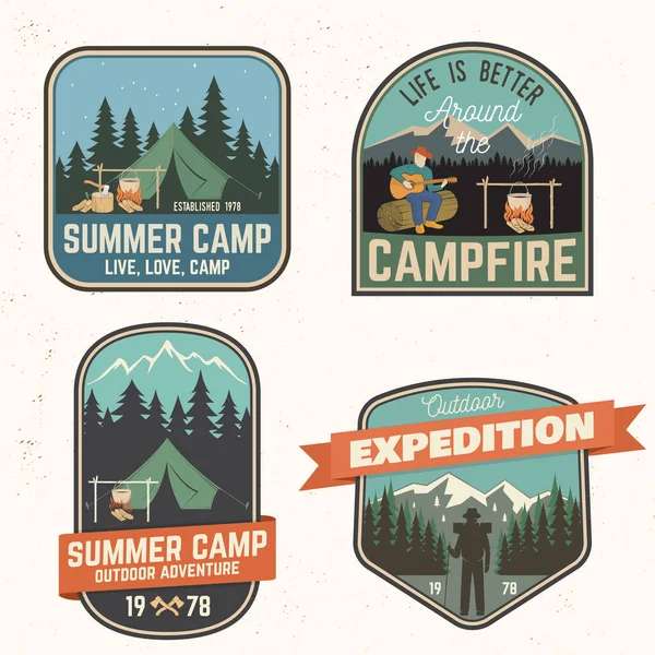 Campamento de verano. Ilustración vectorial. Concepto para camisa o logotipo, impresión, sello o camiseta. — Vector de stock