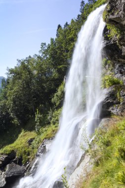 Steinsdalsfossen is a waterfall in the village of Steine, Hordal clipart