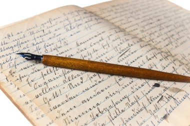 Sutterlin Mektupları 'nda eski Almanca harflerle 1920' lerde yazılmış eski bir egzersiz kitabı. (Suetterlin betiği)