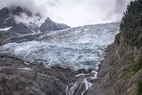 Παγετώνας Bossons Είναι Ένας Από Τους Μεγαλύτερους Παγετώνες Του Βουνού — Φωτογραφία Αρχείου