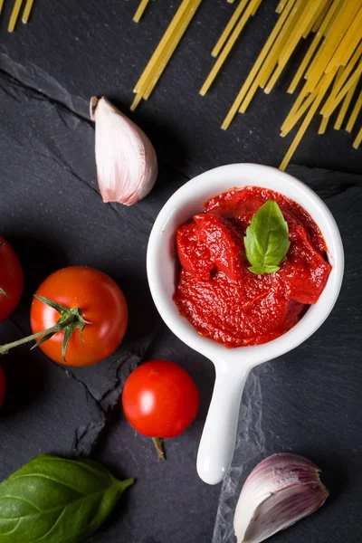 Saus tomat segar — Stok Foto
