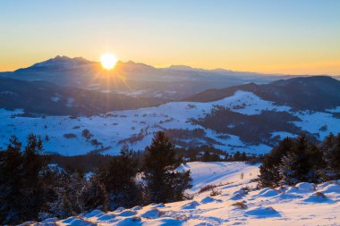 Güzel kış manzarası. 