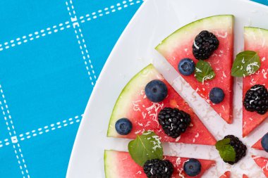 Karpuz pizza dilimleri.