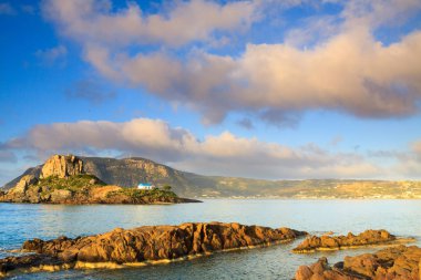 Kefalos defne ve küçük ada Kastri