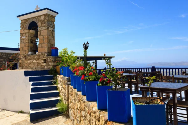 Hermosa vista sobre el mar y algunas islas de Grecia — Foto de Stock