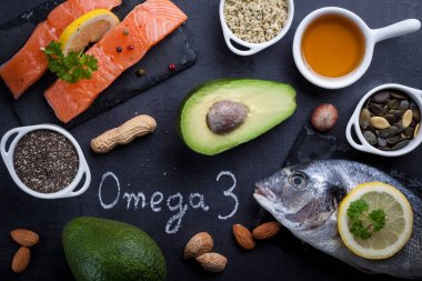 Ürün omega 3 ve D vitamini açısından zengin olan siyah arduvaz tablo.