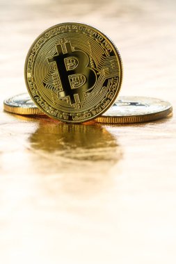 cryptocurrency bitcoin fiziksel sikke