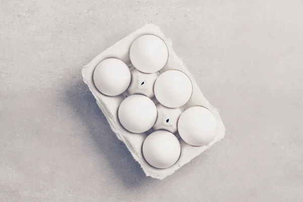 Enam Telur Dalam Kotak Kontainer Kertas — Stok Foto