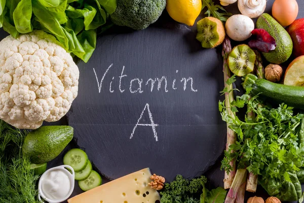 Grünes Gemüse Reich Vitamin Auf Schwarzem Schiefer — Stockfoto