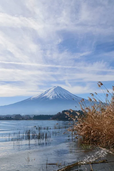 Montanha fuji e lago Kawaguchiko no outono, Japão — Fotografia de Stock