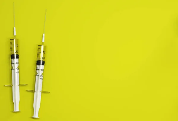 Injekční Dávka Koronavirová Vakcína Stříkačka Jehlou Lahvička Vakcínou Koronavirová Vakcinace — Stock fotografie