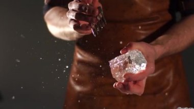 Barmen ile özel çatal buz kırma güçlü kollarıyla