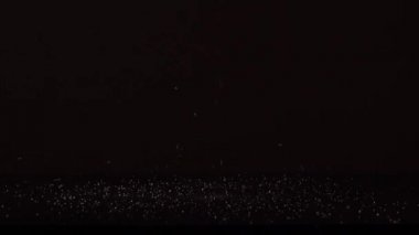 Şeker siyah masaya saçılma