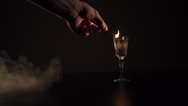 Спалена самбука і струмки диму — стокове відео