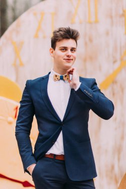 Papyon yakışıklı damat portresi 