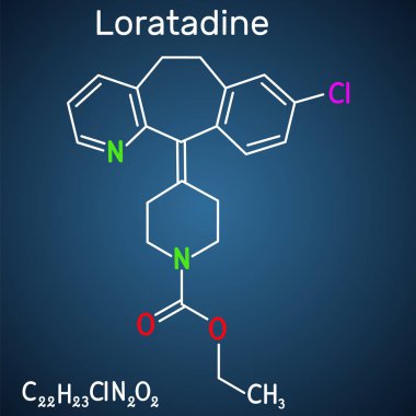 Loratadine C222h23cln2o2 molekülü. Antihistamin, alerji tedavisinde kullanılır. Koyu mavi arkaplanda yapısal kimyasal formül