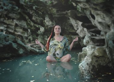 Göl meditasyon