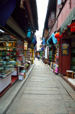 eski köy tarafından nehirde tekne ile shanghai