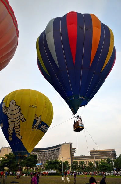 Πολύχρωμο αερόστατο — Φωτογραφία Αρχείου