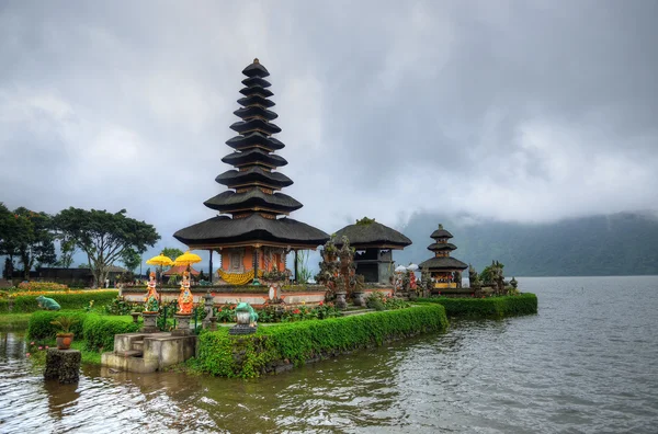 Pura ulun danu bratan, hindu Tapınağı bratan Gölü, bali, Endonezya