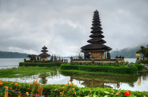 Pura ulun danu bratan, hindu Tapınağı bratan Gölü, bali, Endonezya