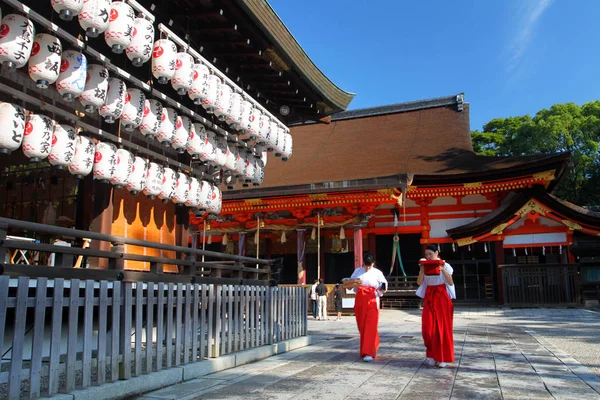 Santuario de Yasaka, distrito de Gion, Kioto, Japón —  Fotos de Stock
