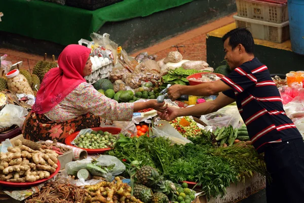 Pasar Siti Khadijah (Kota Bharu centrální trh), Kelantan, Malajsie — Stock fotografie