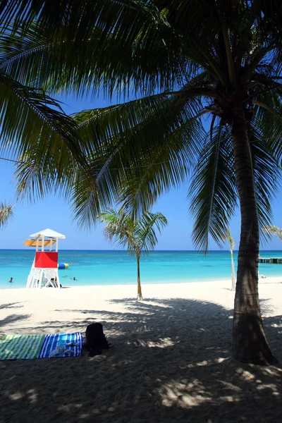 Doctor 's Cave Beach, Montego Bay, Jamaica — Foto de Stock